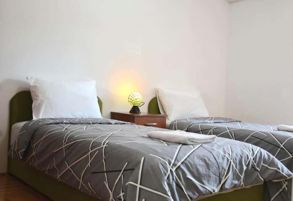 Leti Apartment โอครีด ภายนอก รูปภาพ
